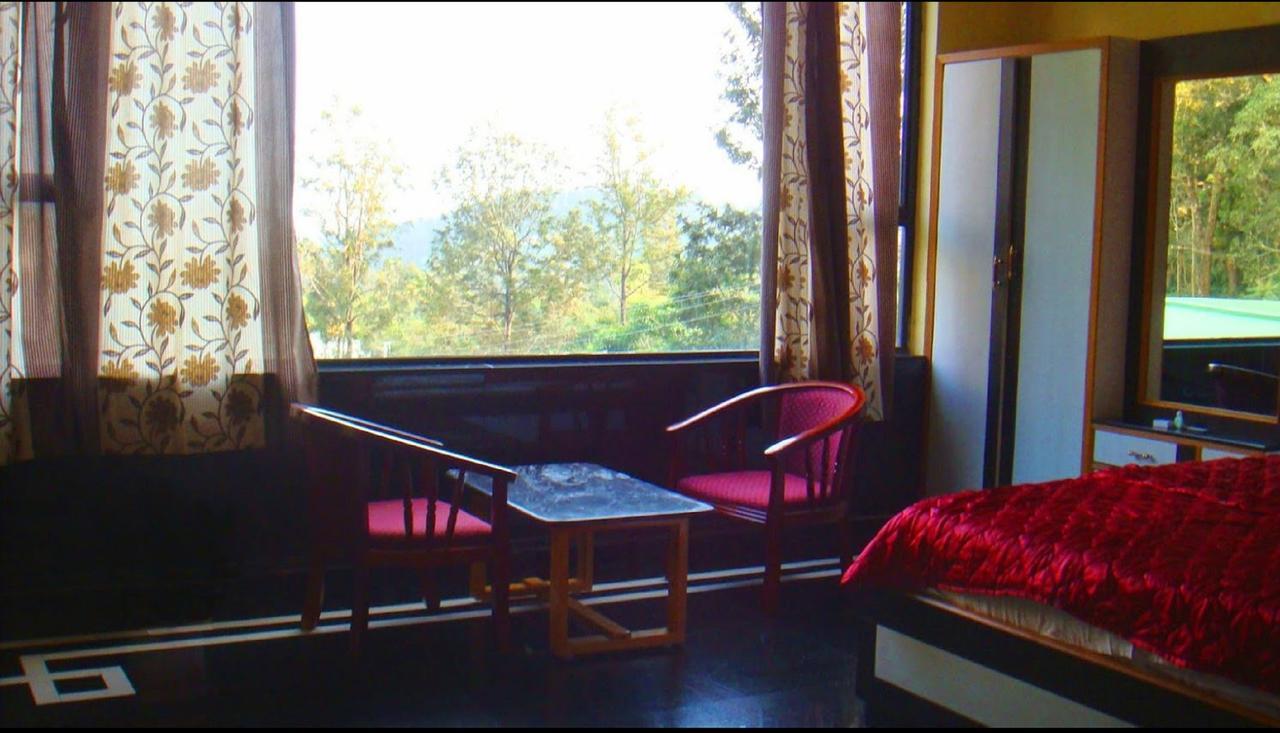 Sri Durga Residency Bed & Breakfast Yercaud Dış mekan fotoğraf